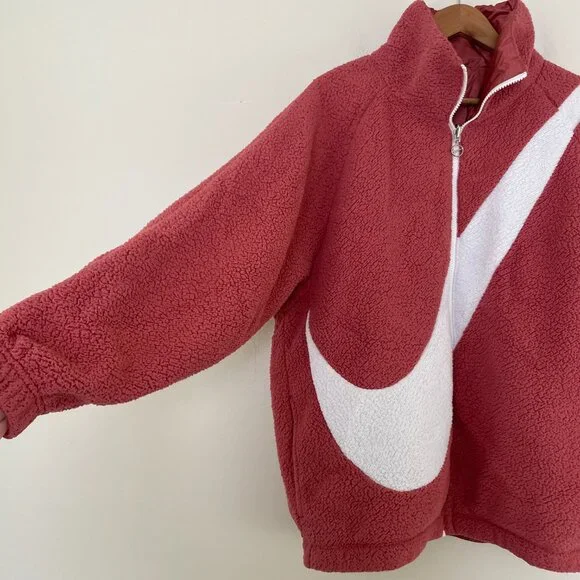 Nike Reversible Big Swoosh Full Zip Sherpa Jacket in Pink Size XS - Picture 6 of 7